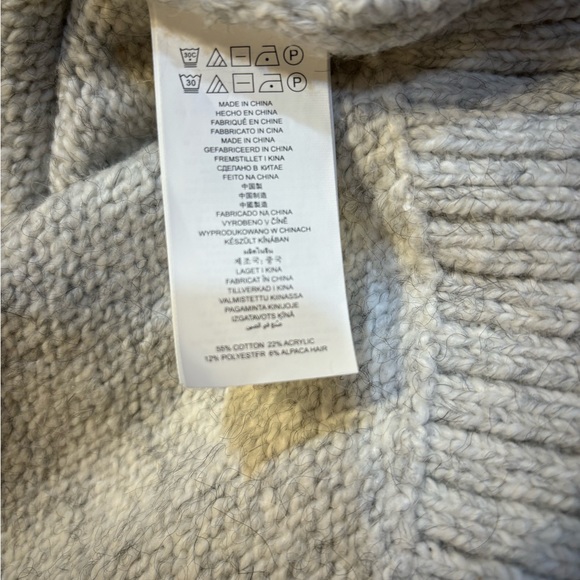 Michael Kors Donegal Sweater Women’s Large Gray Flecked V Neck Alpaca - Picture 5 of 9